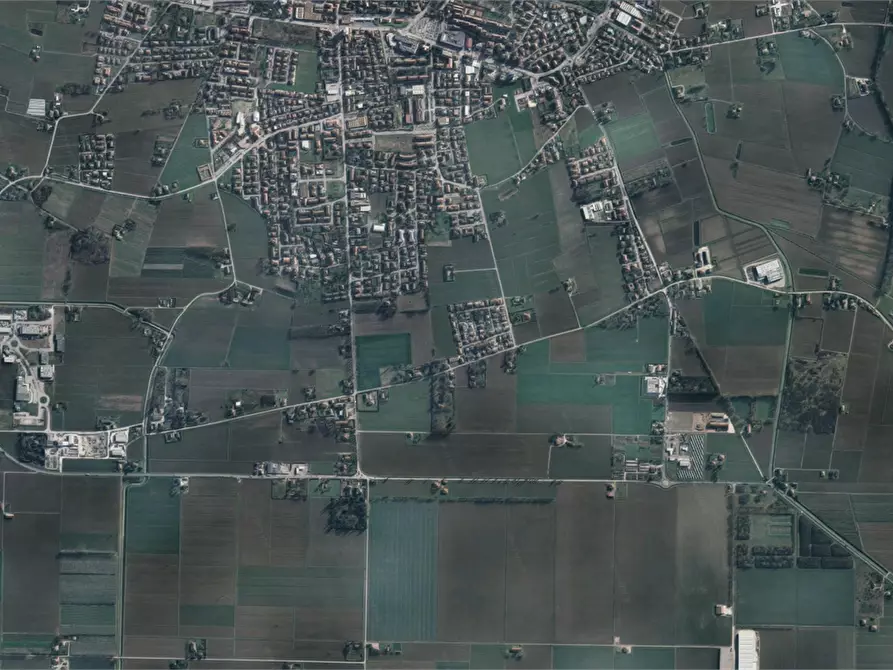 Immagine 13 di Appartamento in vendita  in Via Piemonte a Cento