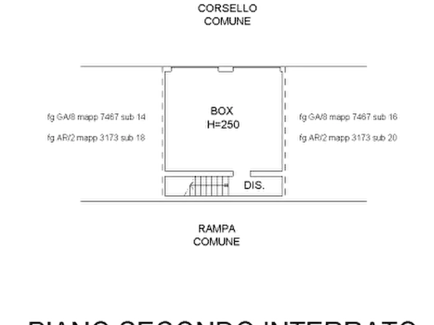 Immagine 3 di Garage in vendita  in Corso Leonardo da Vinci a Gallarate