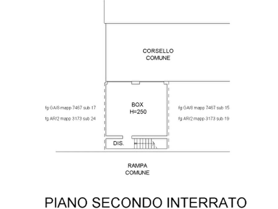 Immagine 5 di Garage in vendita  in Corso Leonardo da Vinci  a Gallarate