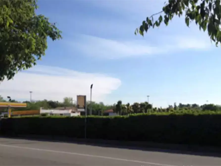 Immagine 2 di Terreno agricolo in vendita  in Via per Cassano a Busto Arsizio