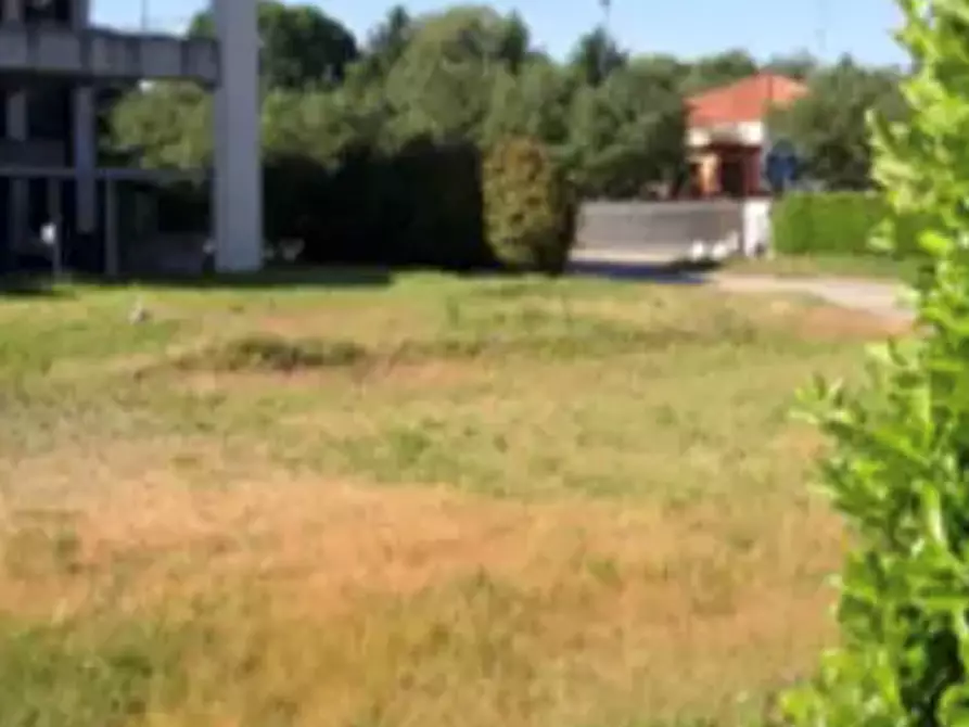 Immagine 3 di Terreno agricolo in vendita  in Via per Cassano a Busto Arsizio
