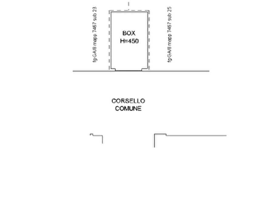 Immagine 2 di Garage in vendita  in Corso Leonardo da Vinci  a Gallarate
