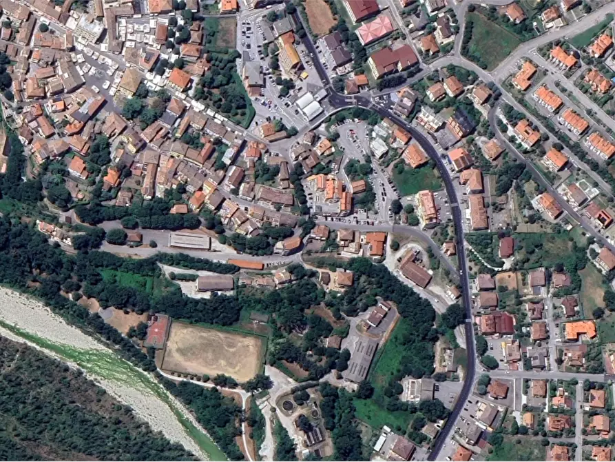 Immagine 2 di Laboratorio in vendita  in Via Cavour a Novafeltria