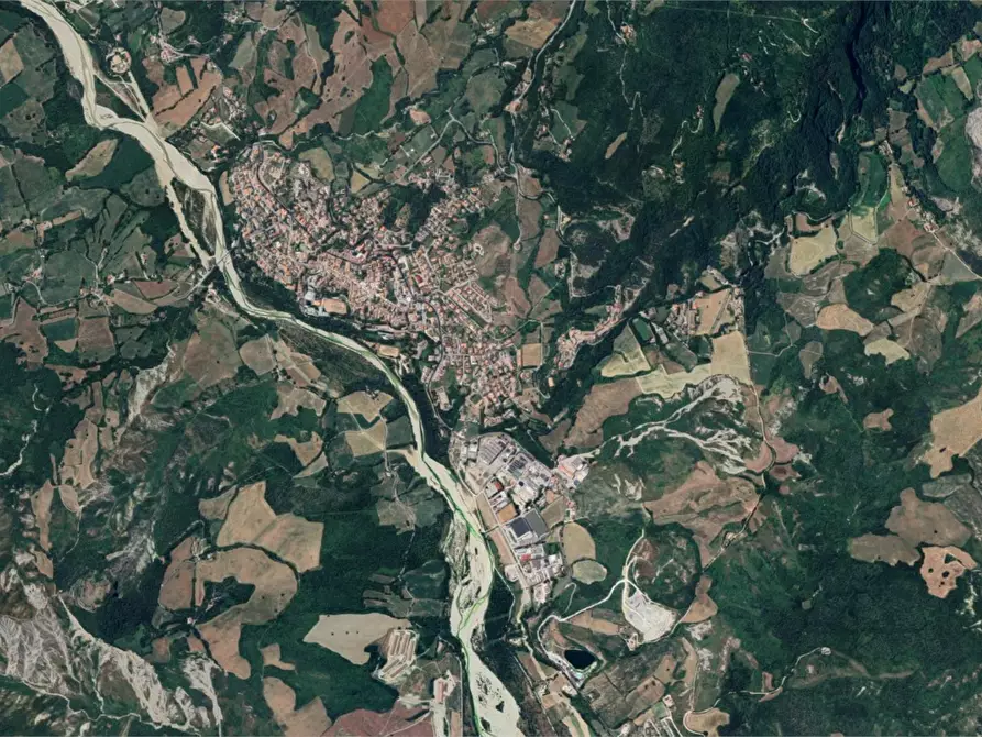 Immagine 4 di Laboratorio in vendita  in Via Cavour a Novafeltria