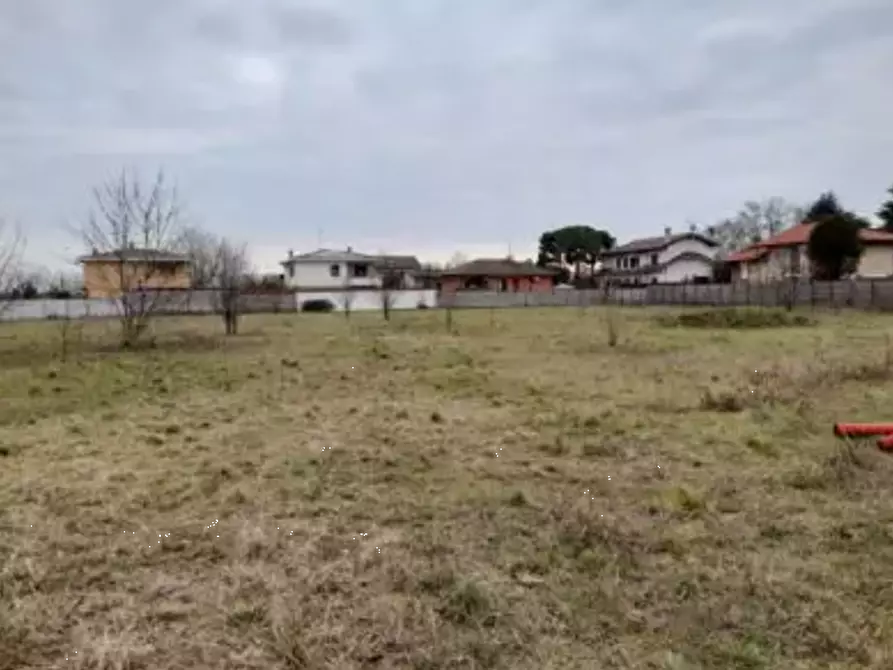 Immagine 1 di Terreno edificabile in vendita  in Via Vesuvio  a Busto Garolfo