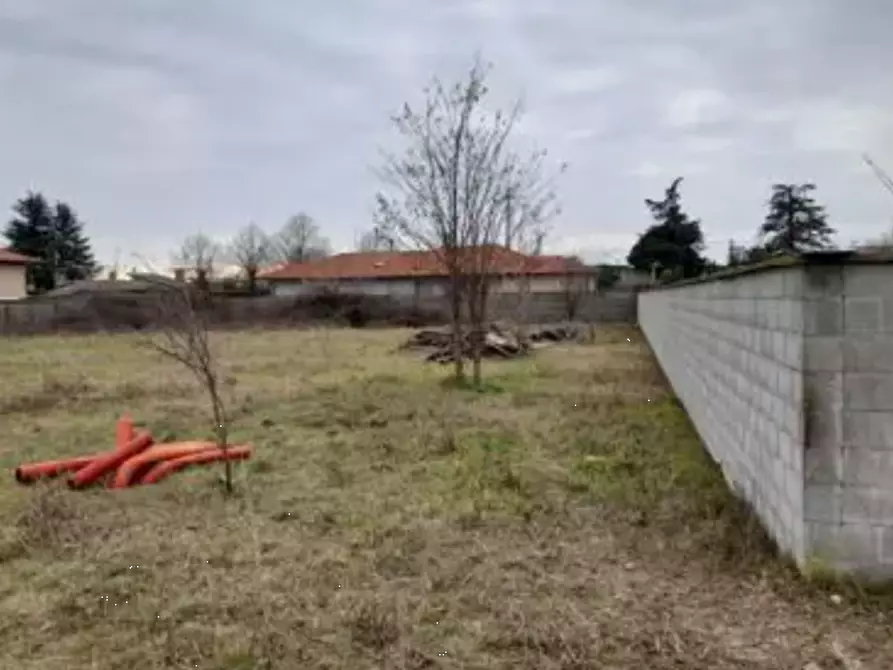 Immagine 5 di Terreno edificabile in vendita  in Via Vesuvio  a Busto Garolfo