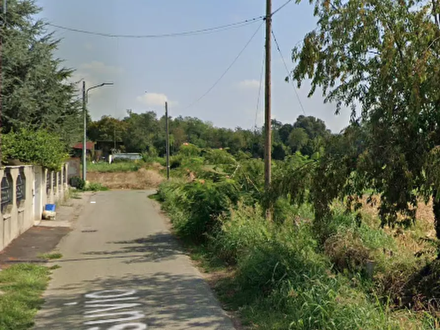 Immagine 7 di Terreno edificabile in vendita  in Via Vesuvio  a Busto Garolfo