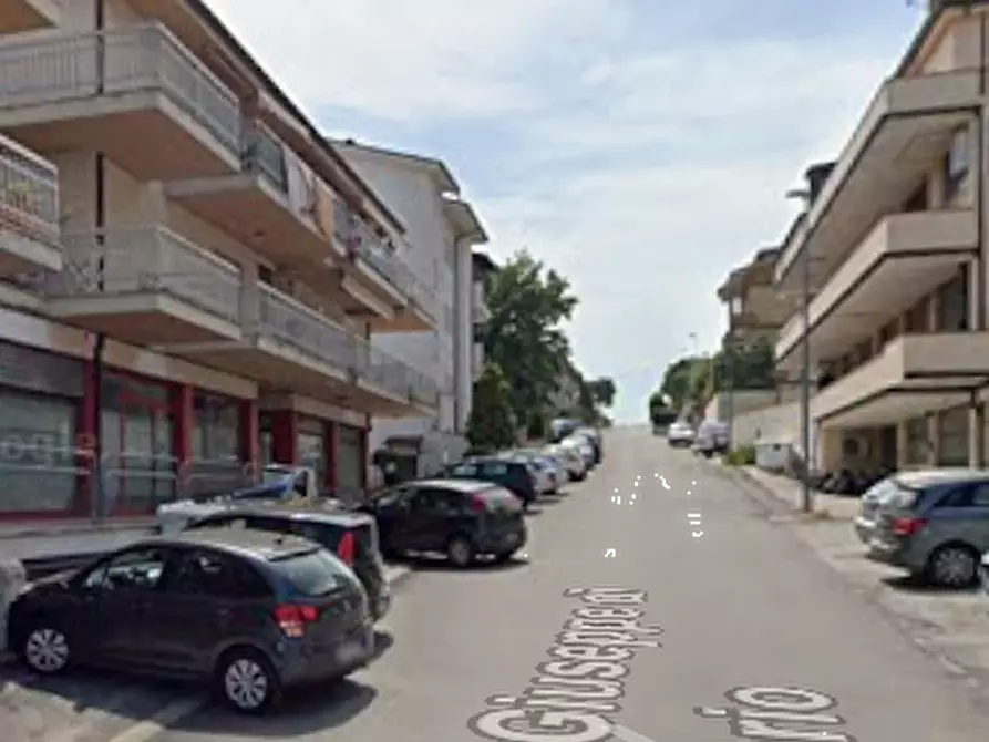 Immagine 4 di Laboratorio in vendita  in Via Giuseppe di Vittorio v a Montegranaro