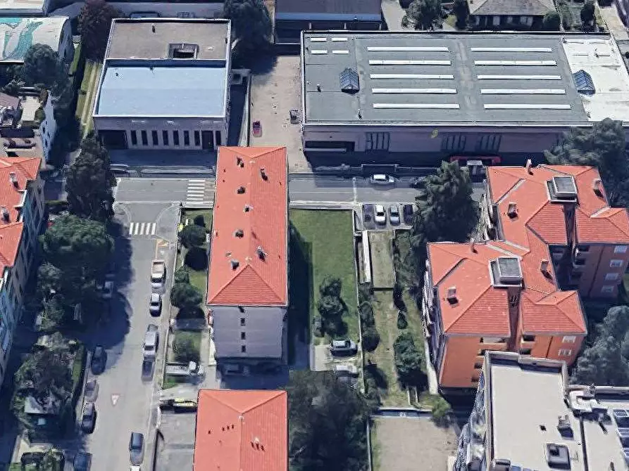 Immagine 12 di Appartamento in vendita  in Via Don Minzoni a Saronno