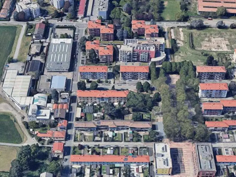 Immagine 14 di Appartamento in vendita  in Via Don Minzoni a Saronno