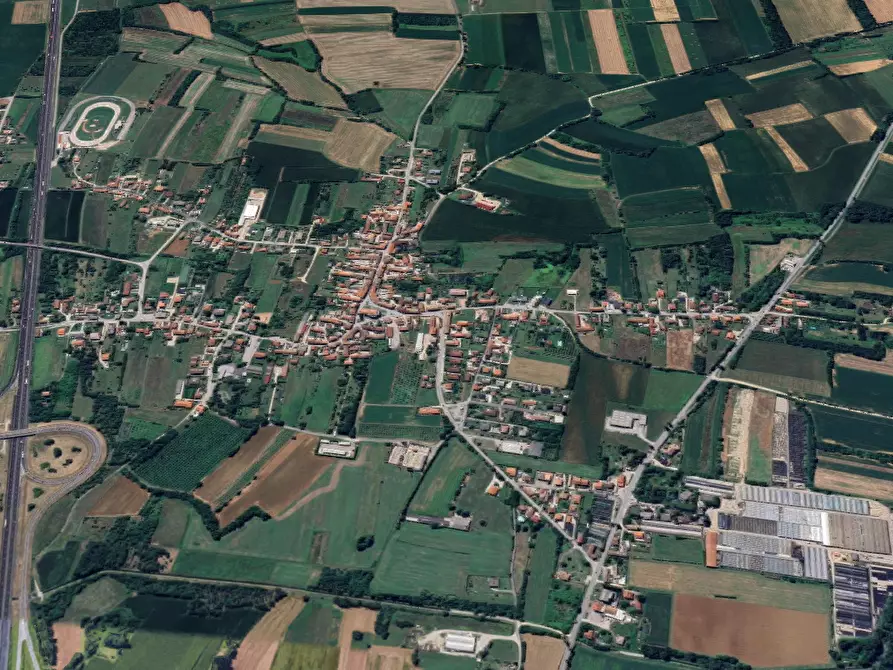 Immagine 11 di Appartamento in vendita  in Via Roma a Pozzuolo Del Friuli