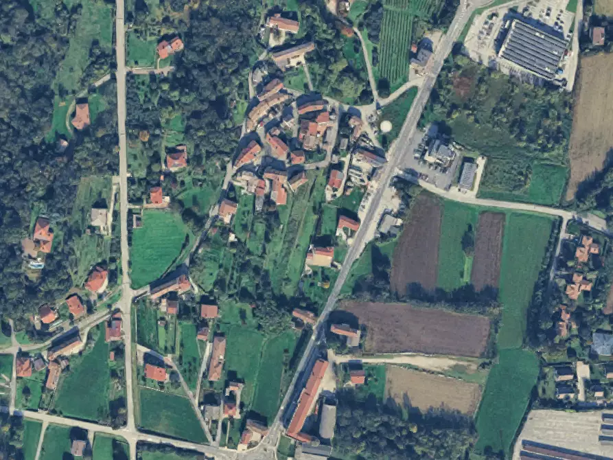 Immagine 10 di Negozio in vendita  in Via Nazionale a Majano