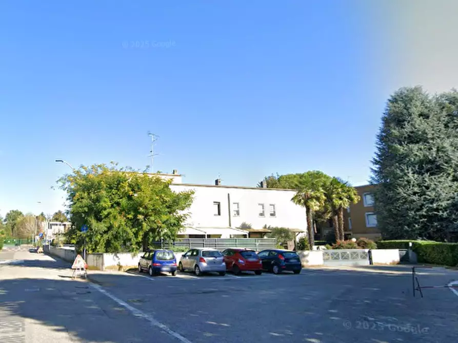 Immagine 6 di Appartamento in vendita  in Via Martin Luther King a Castano Primo