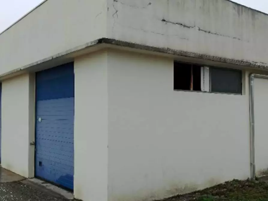 Immagine 8 di Appartamento in vendita  in Via Giacomo Matteotti a Osoppo