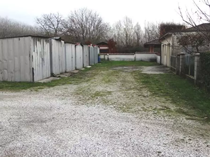 Immagine 6 di Appartamento in vendita  in Stradone Zuino Nord a Torviscosa