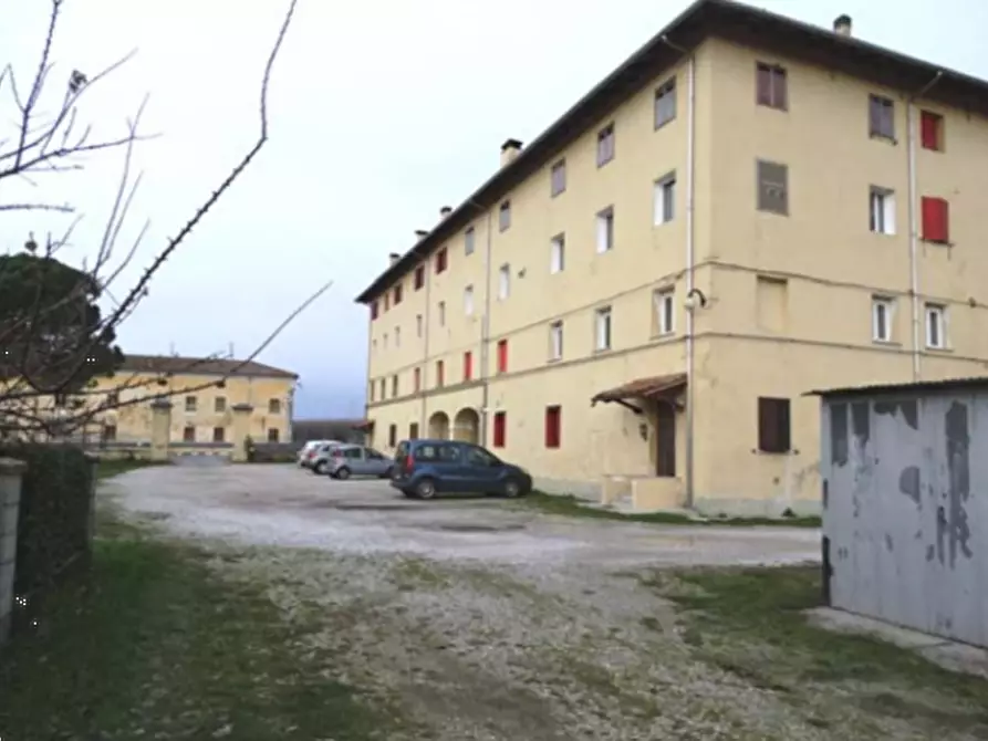 Immagine 7 di Appartamento in vendita  in Stradone Zuino Nord a Torviscosa
