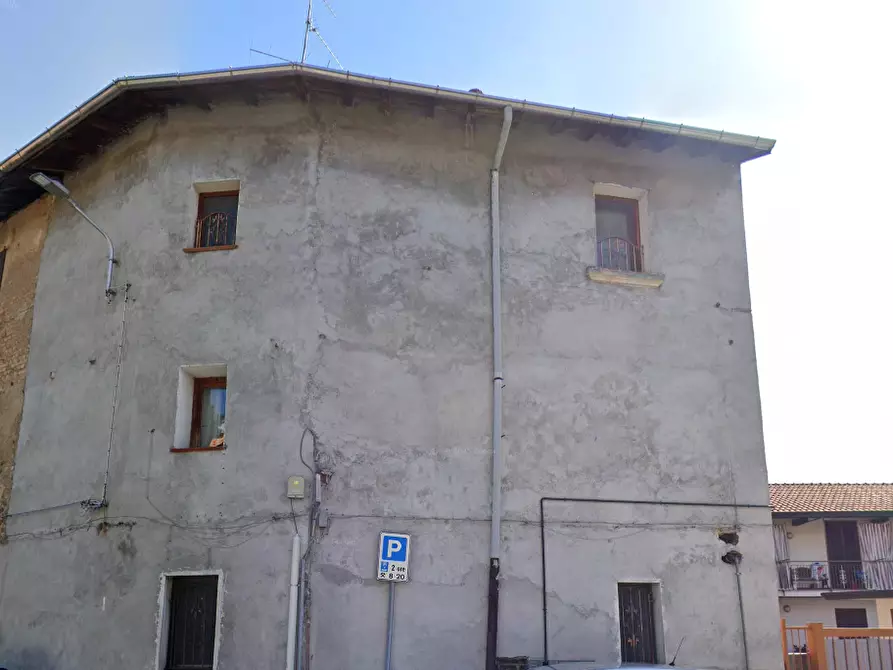 Immagine 6 di Appartamento in vendita  in Via Rosmini a Fagnano Olona