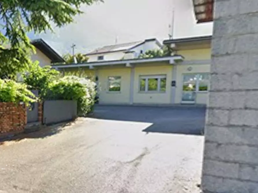 Immagine 2 di Capannone industriale in vendita  in Via Vegliato a Gemona Del Friuli