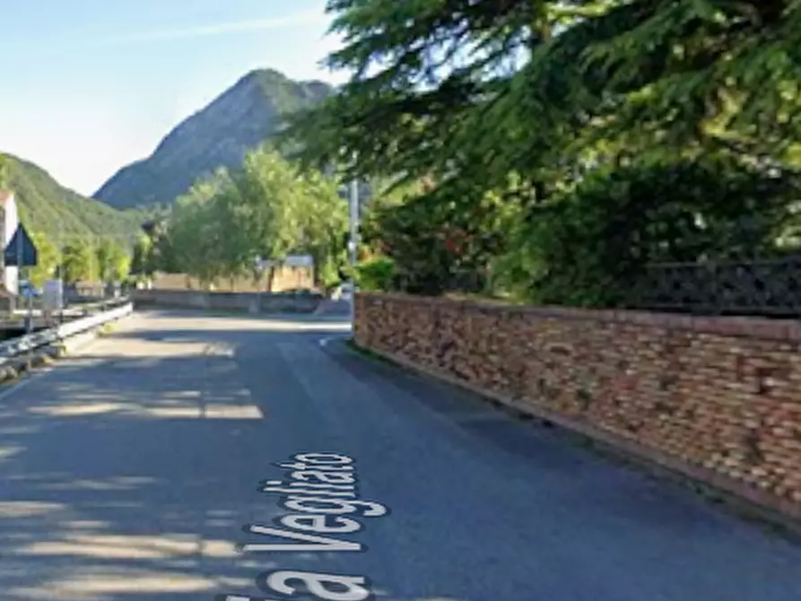 Immagine 9 di Capannone industriale in vendita  in Via Vegliato a Gemona Del Friuli