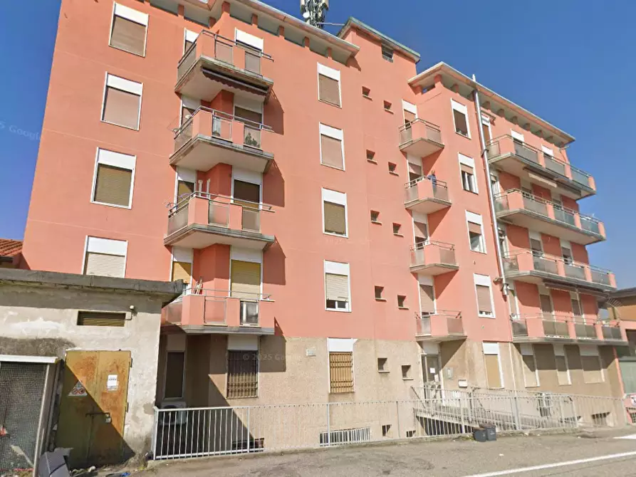 Immagine 8 di Appartamento in vendita  in Via Crocetta a Cavaria Con Premezzo