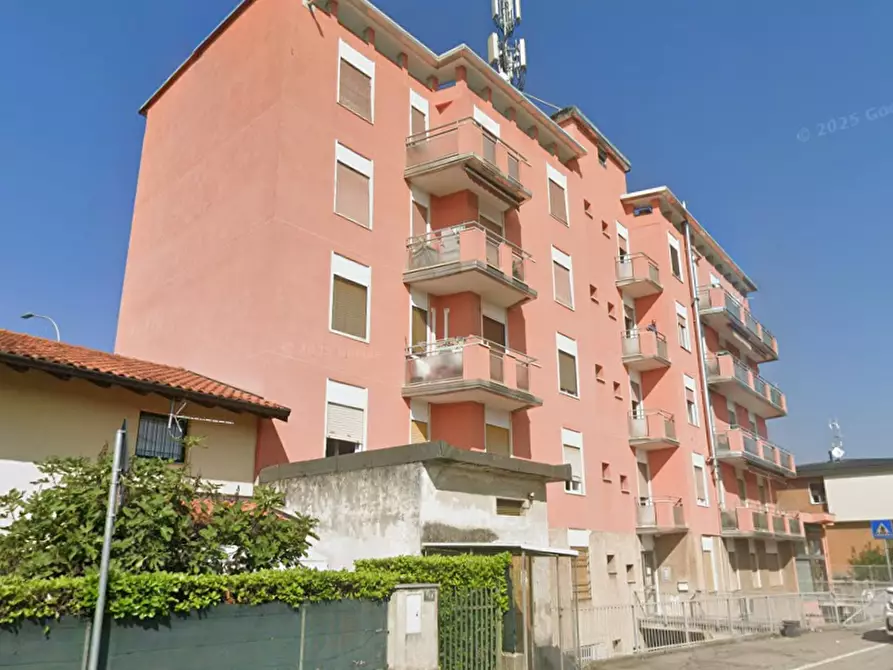 Immagine 12 di Appartamento in vendita  in Via Crocetta a Cavaria Con Premezzo