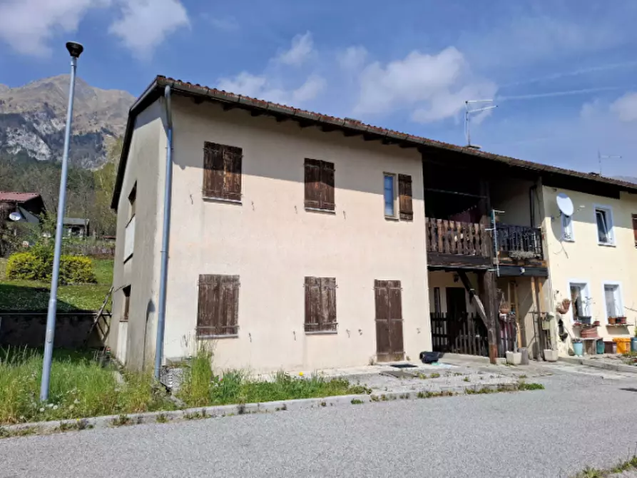 Immagine 1 di Casa indipendente in vendita  in Frazione Monteaperta a Taipana