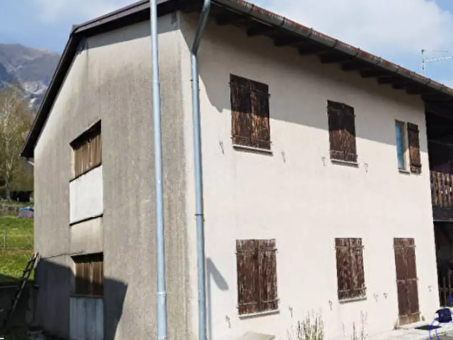 Immagine 3 di Casa indipendente in vendita  in Frazione Monteaperta a Taipana