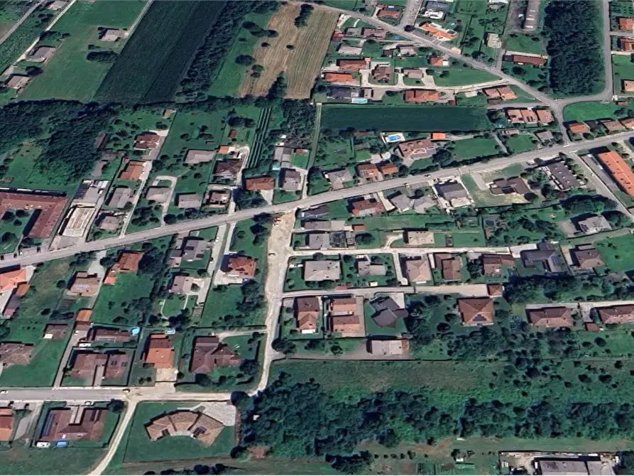 Immagine 14 di Villa in vendita  in Viale della Stazione a Tarcento