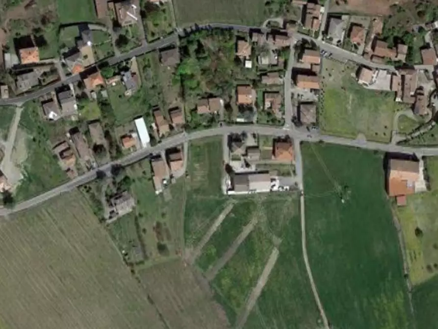 Immagine 2 di Appartamento in vendita  in Viale dei Mille a Ziano Piacentino