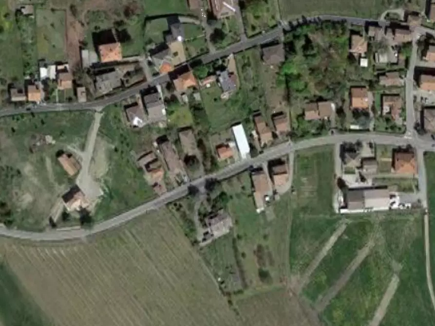 Immagine 5 di Appartamento in vendita  in Viale dei Mille a Ziano Piacentino