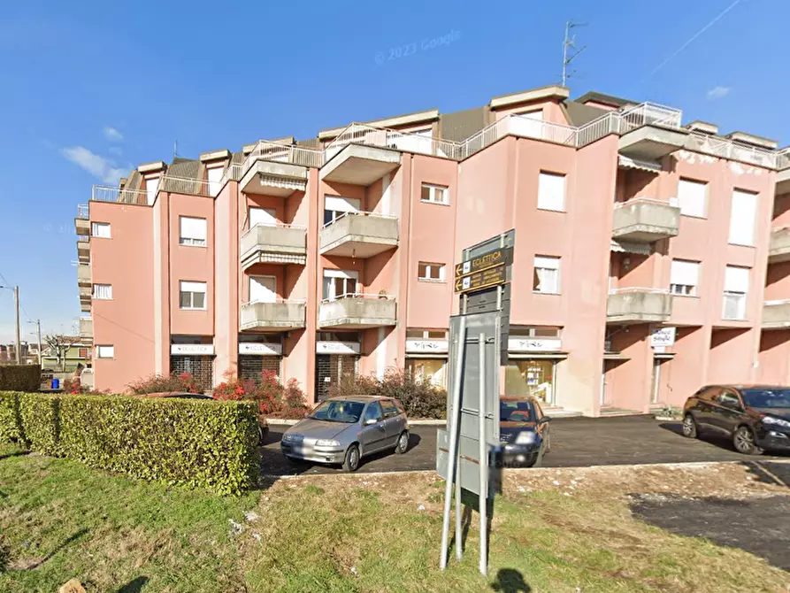 Immagine 8 di Appartamento in vendita  in Via Nosate a Turbigo