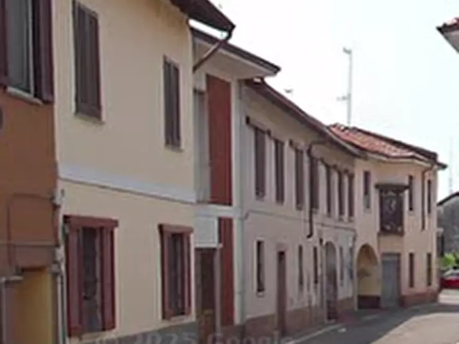 Immagine 7 di Appartamento in vendita  in Piazza indipendenza  a Parabiago