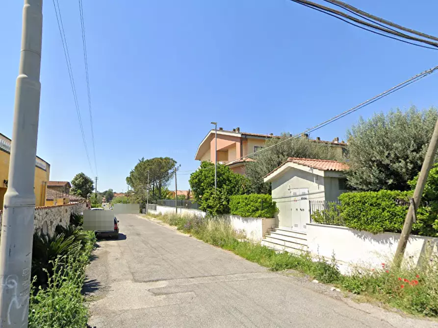 Immagine 19 di Appartamento in vendita  in Via Riola Sardo a Roma