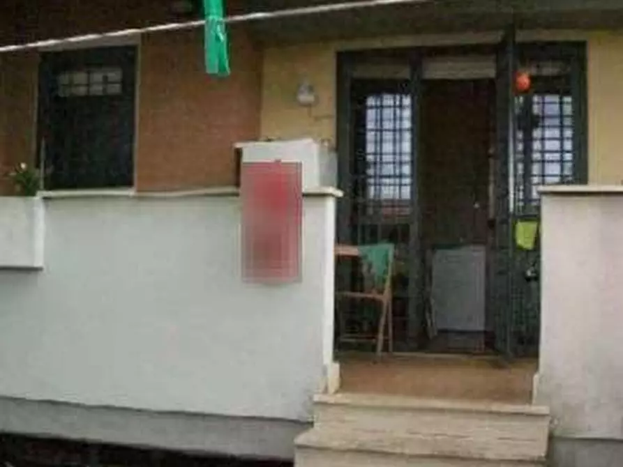 Immagine 11 di Appartamento in vendita  in Via Riola Sardo a Roma