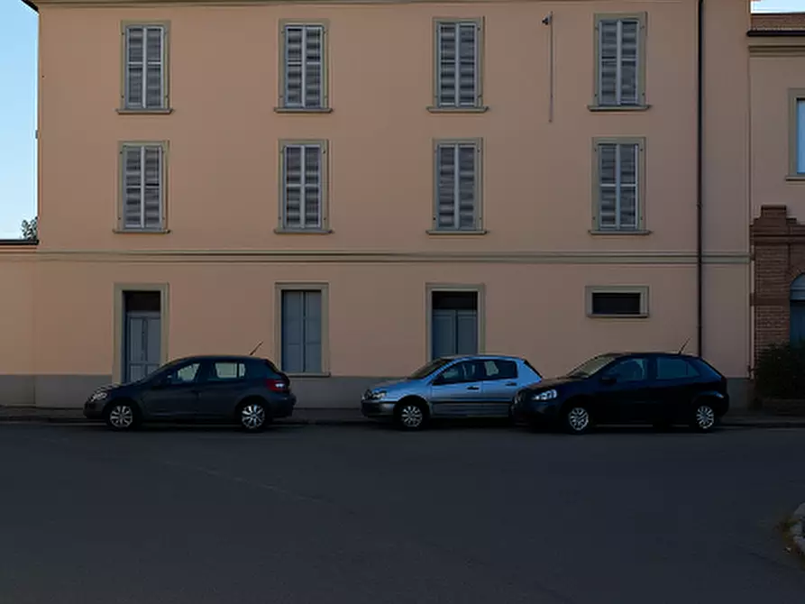 Immagine 1 di Appartamento in vendita  in Viale dei Mille a Ziano Piacentino
