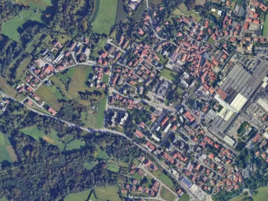 Immagine 18 di Appartamento in vendita  in Via Madonnina a Veduggio Con Colzano