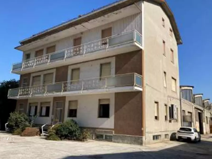 Immagine 1 di Capannone industriale in vendita  in Via Farnesiana a Piacenza