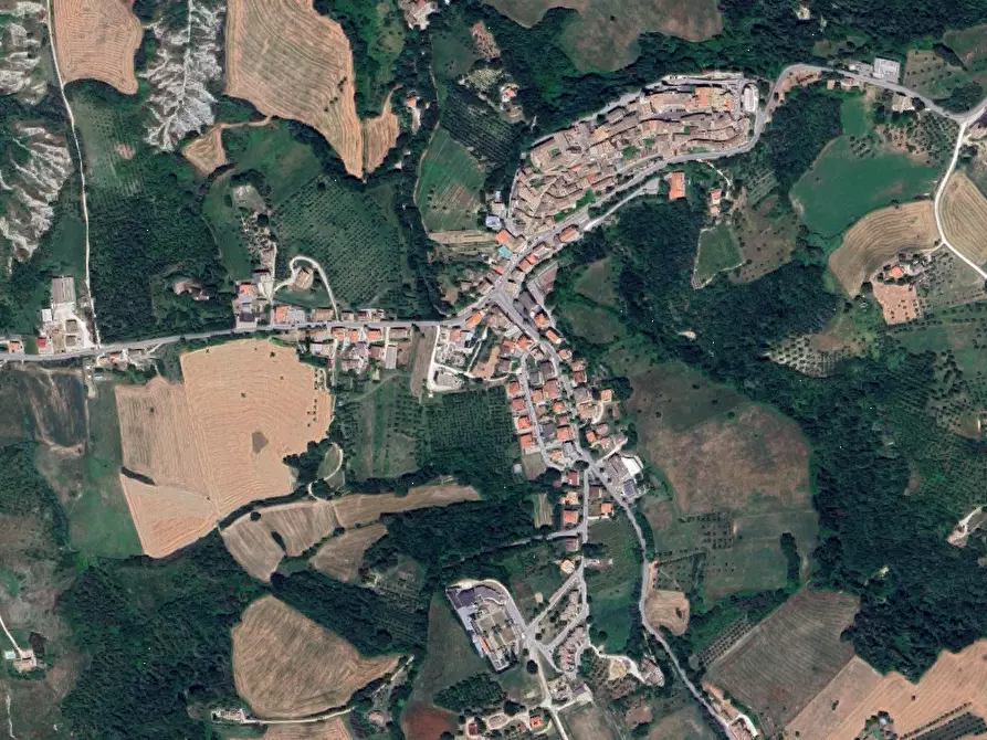 Immagine 3 di Laboratorio in vendita  in località Falerone a Falerone