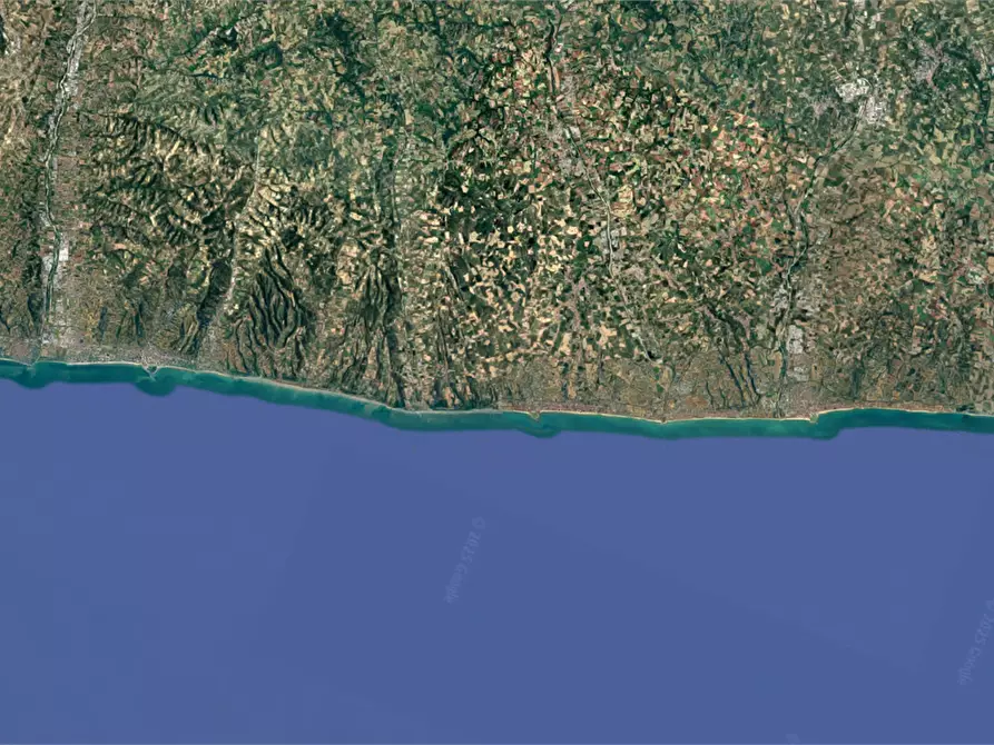 Immagine 16 di Negozio in vendita  in Via Faleria  a Porto Sant'elpidio