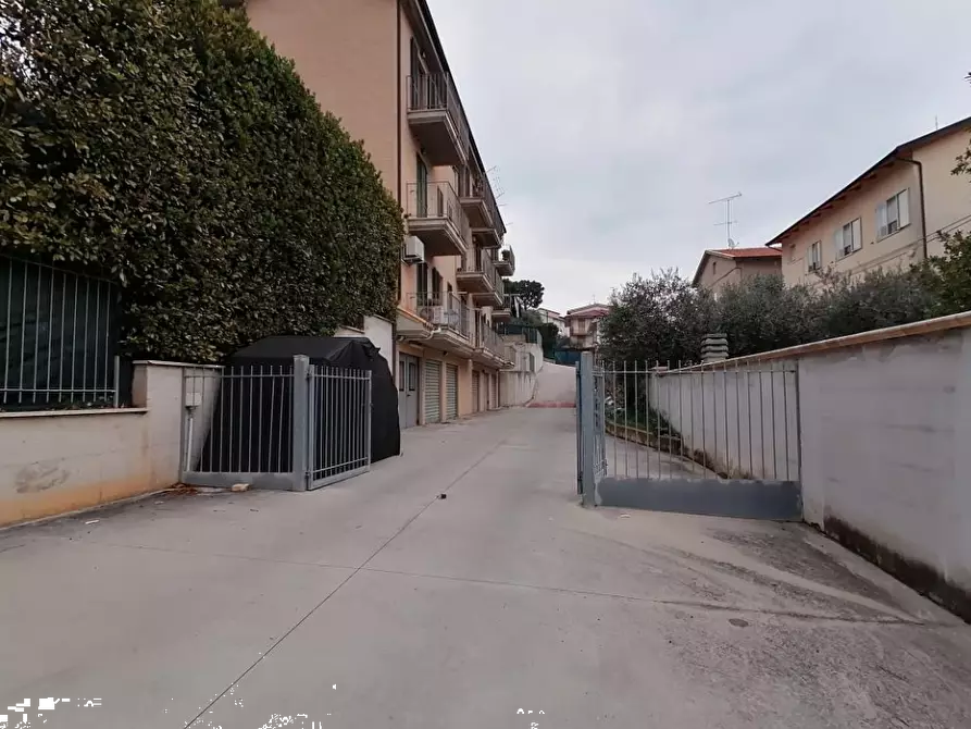 Immagine 3 di Appartamento in vendita  in Via Ludovico Ariosto  a Sant'elpidio A Mare