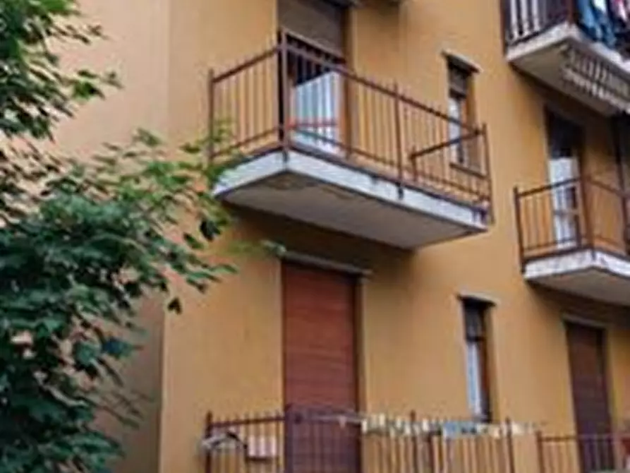 Immagine 1 di Appartamento in vendita  in Via Italia  a Lesmo