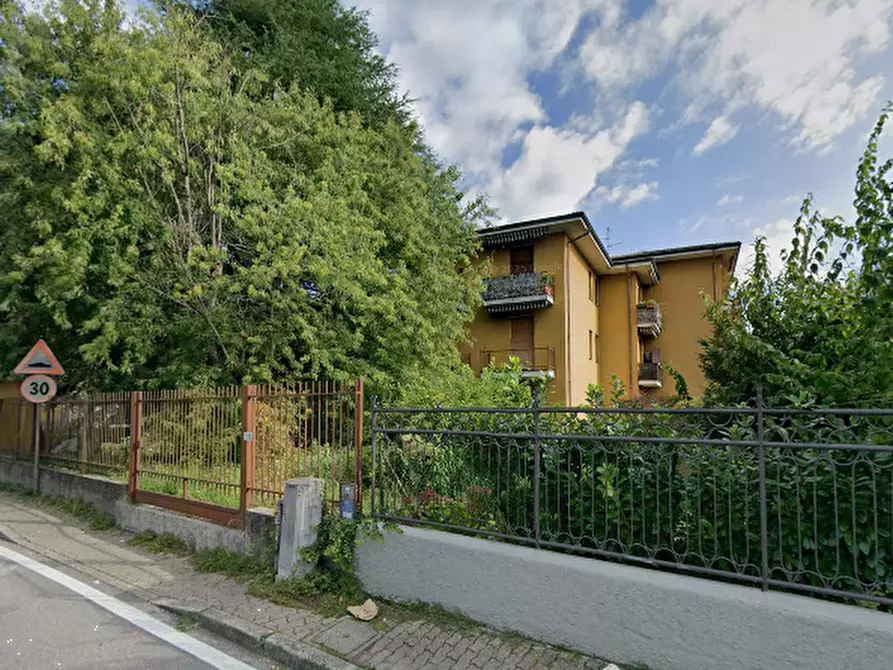 Immagine 15 di Appartamento in vendita  in Via Italia  a Lesmo