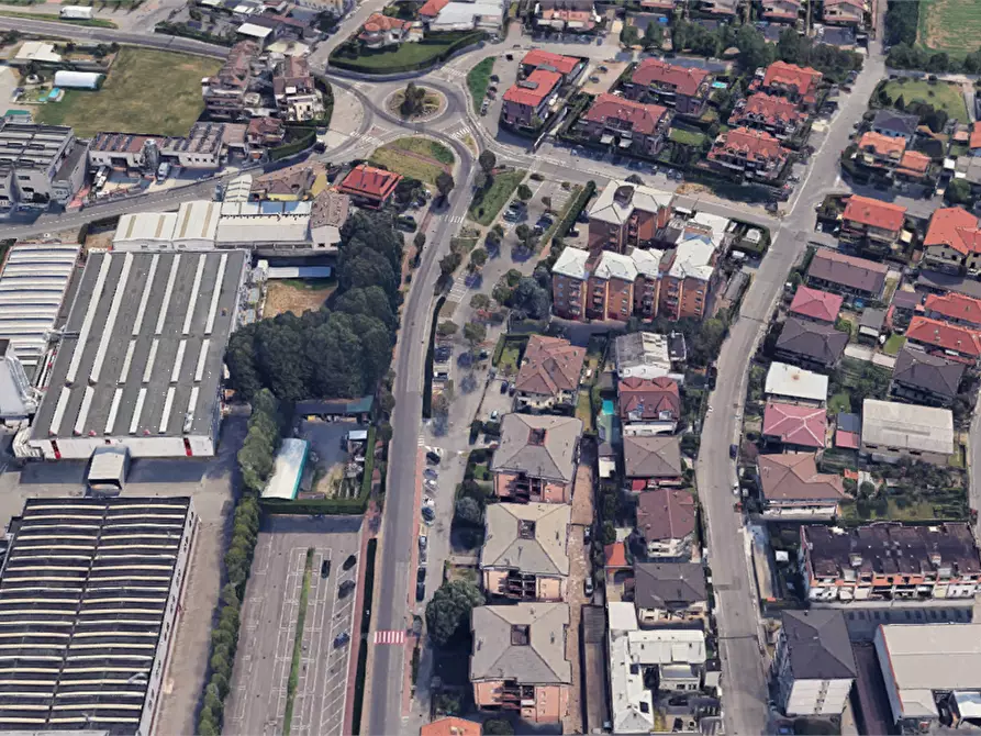 Immagine 11 di Appartamento in vendita  in Via Tre Venezie a Meda