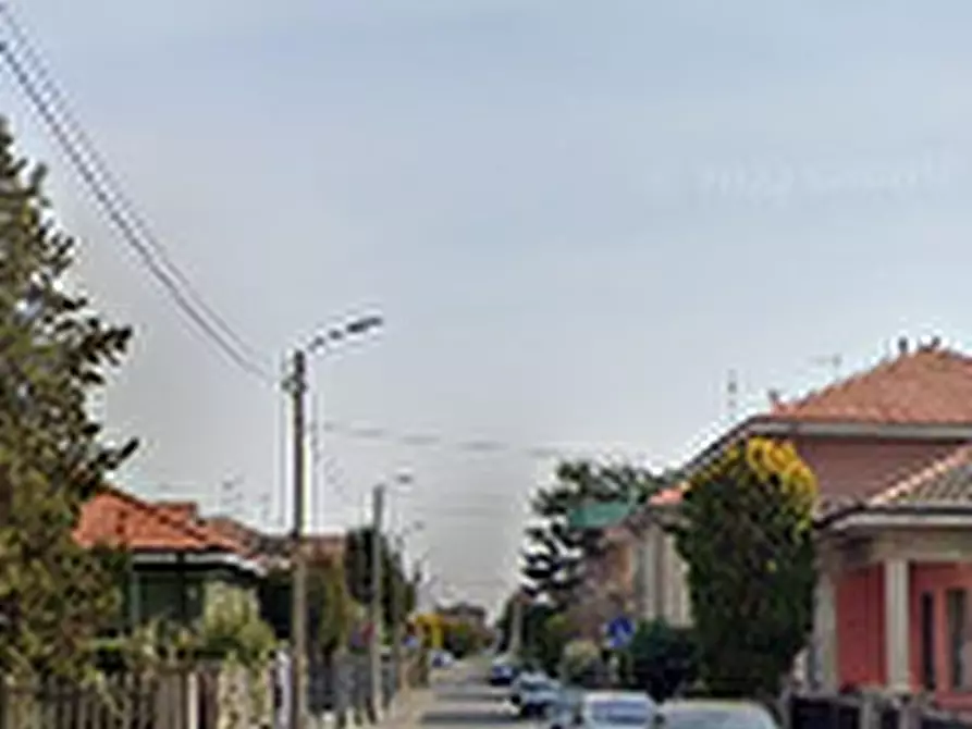 Immagine 6 di Appartamento in vendita  in Via Padova a Cesano Maderno