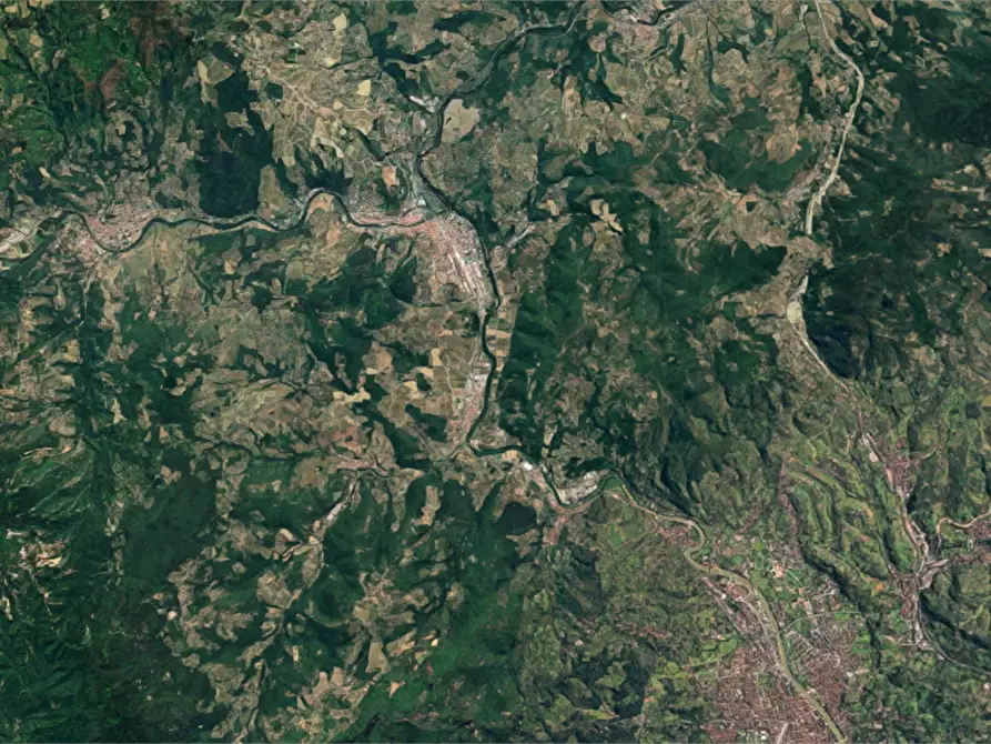 Immagine 16 di Appartamento in vendita  in Via Ghiberti a Pontassieve