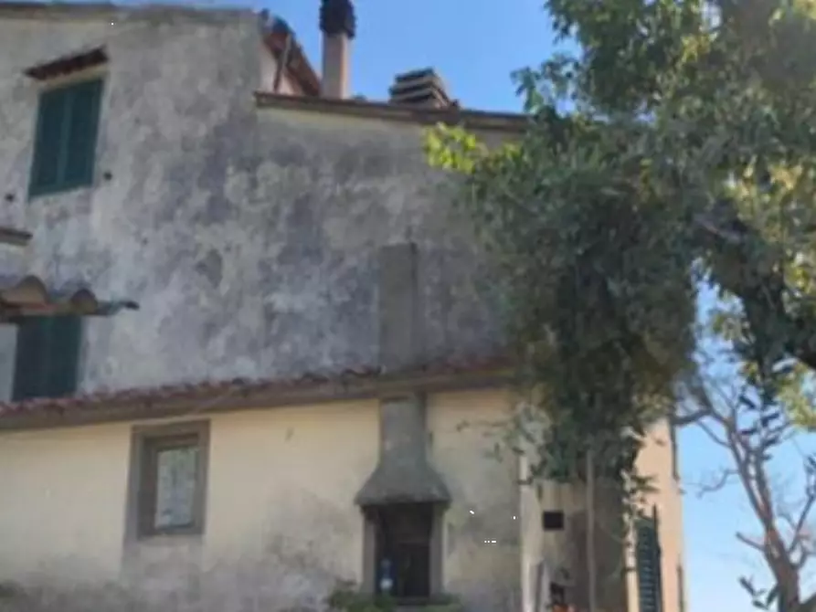 Immagine 1 di Casa indipendente in vendita  in Via Valenta a Serravalle Pistoiese