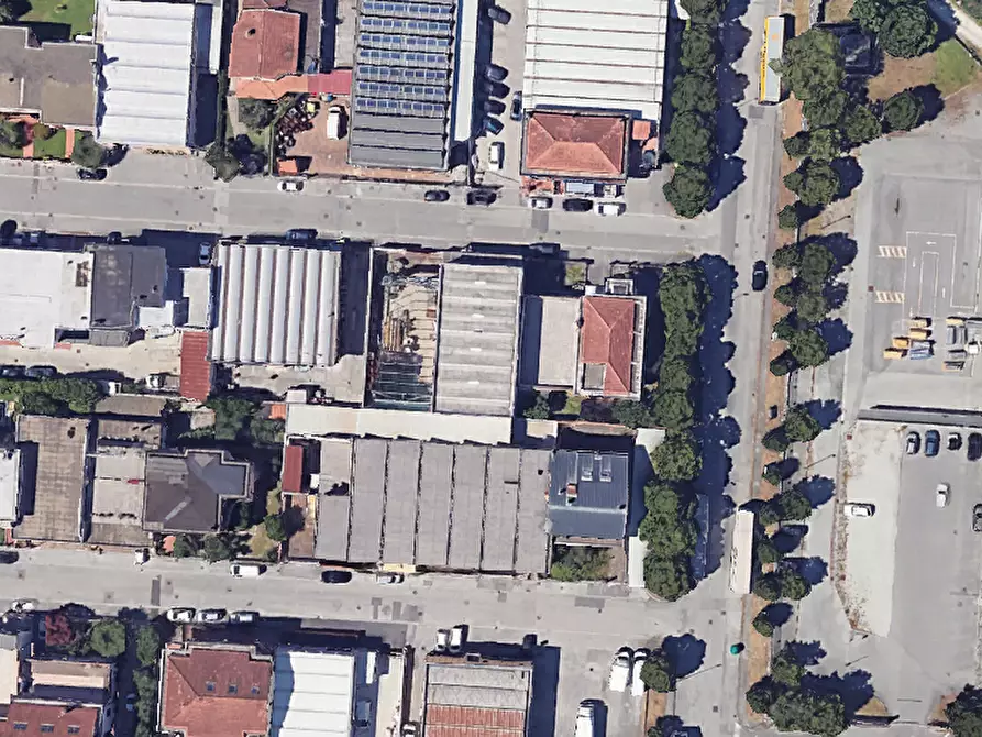 Immagine 8 di Capannone industriale in vendita  in Via Enrico Pestalozzi a Pistoia