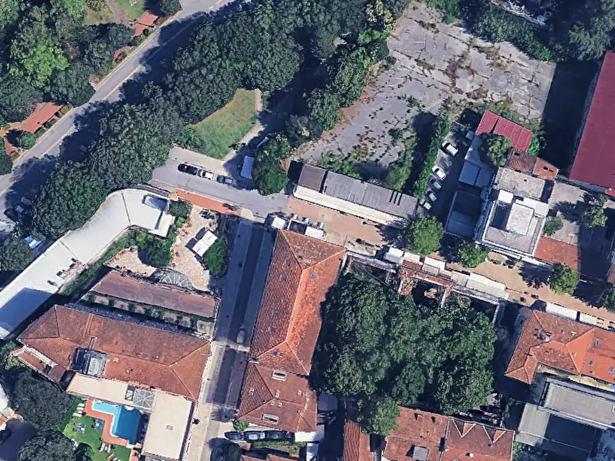 Immagine 4 di Negozio in vendita  in Via Pietro Grocco a Montecatini Terme