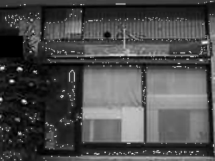 Immagine 1 di Negozio in vendita  in Via Giuseppe Mazzini a Erba