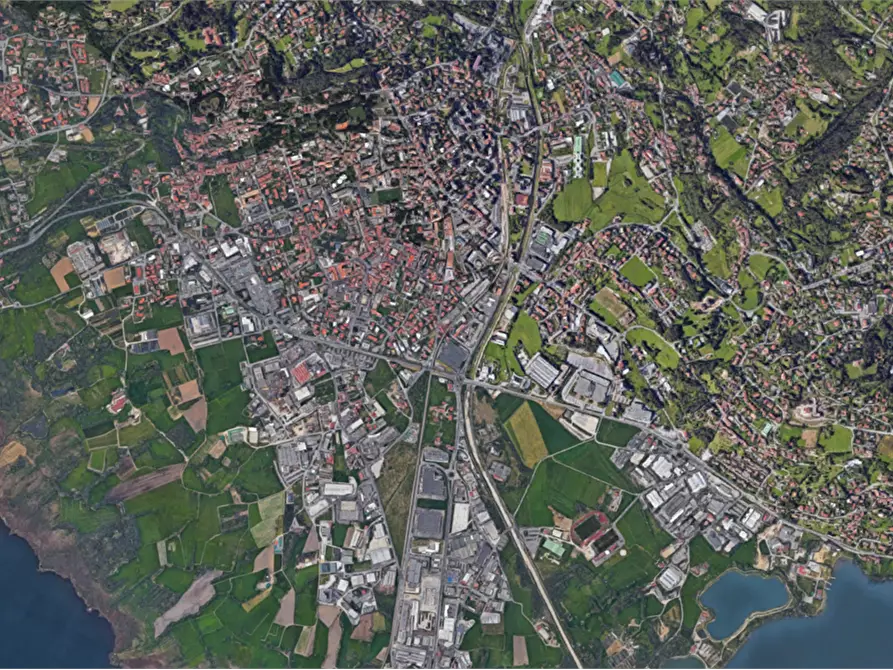 Immagine 9 di Negozio in vendita  in Via Giuseppe Mazzini a Erba